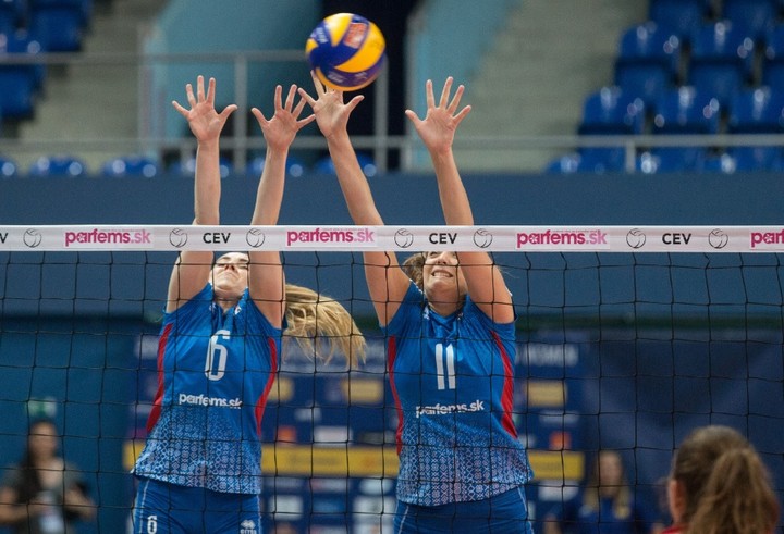 Výborné kamarátky a veľká rodina. Budúcnosť volejbalu je svetlá